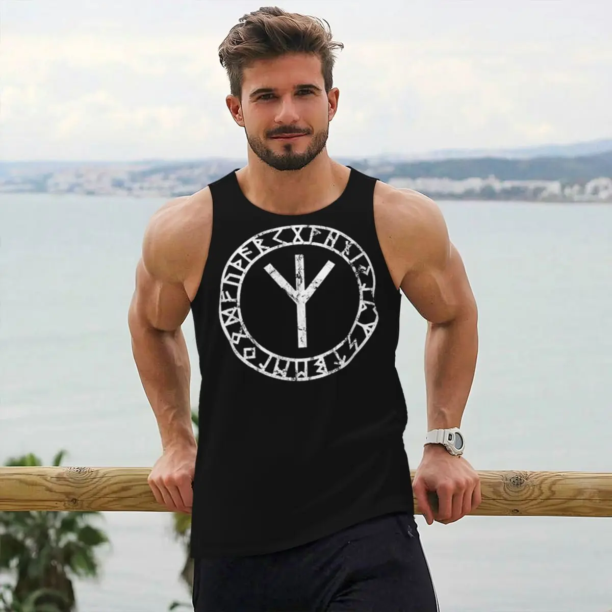 Summer Viking Clothing - Amulet z runami Algiz, nordycki, Odyn,